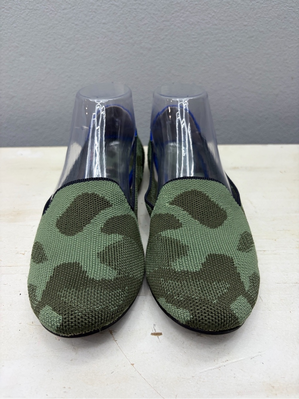 Rothy’s Green Camo Round Toe Flats Size 8.5 - Picture 4 of 8